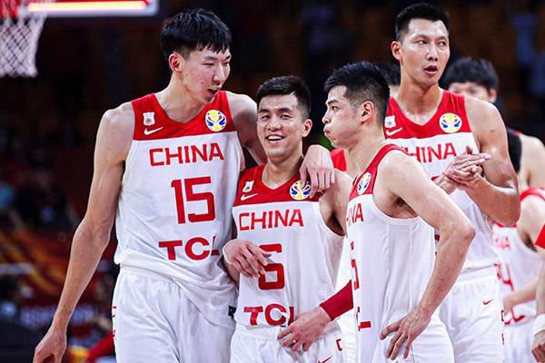 诺丁汉森林联赛上一轮客场3-1击败纽卡斯尔联，结束联赛七轮不胜的尴尬局面，信心也得以提升，球队目前在英超积分榜排名第十六，仅比降级区高出2分，形势还是相当严峻的。